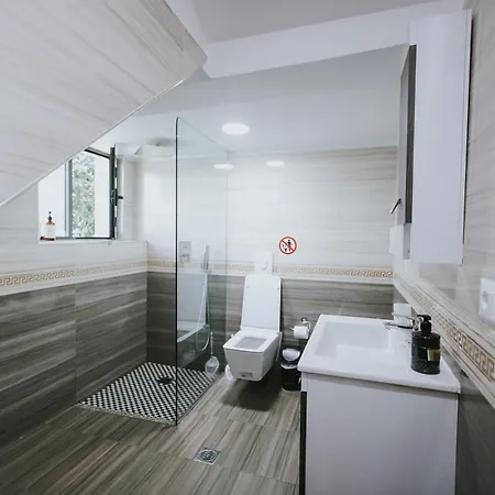 Hotel Reve De 3*