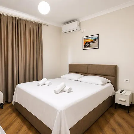 Hotel Reve De Tirana